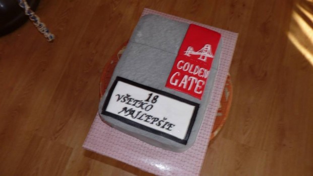 torta Golden Gate cigarety
