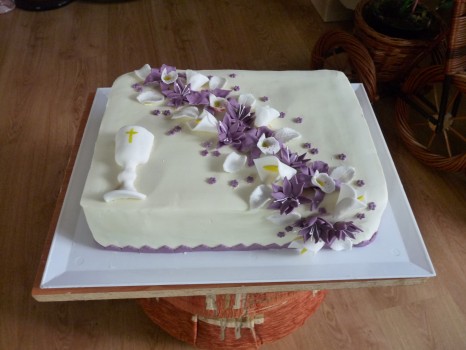 torta na prvé sväté príjmanie