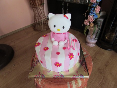 torta Hello Kitty