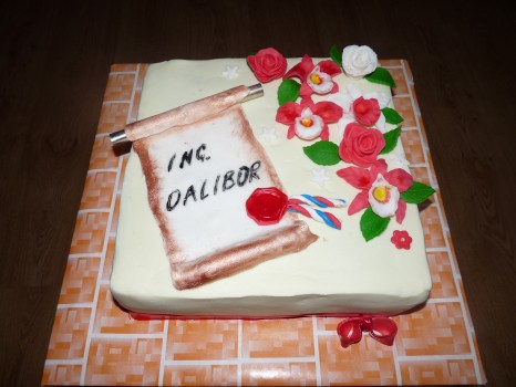 torta na promócie diplom