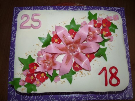 Torta s ľaliami