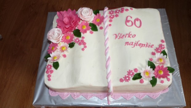 torta kniha ružová