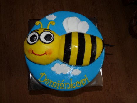 torta včielka