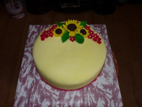 Torta so slnečnicami