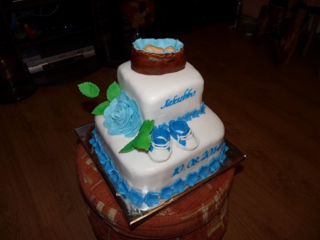 Torta na krst s košíkom