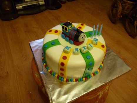 Torta s vláčikom Tomášom