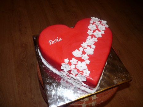 Torta červené srdce