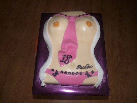 Torta ženské torzo s kravatou