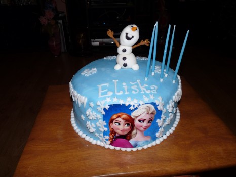 Torta Ľadové kráľovstvo