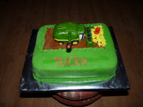 Torta s kombajnom