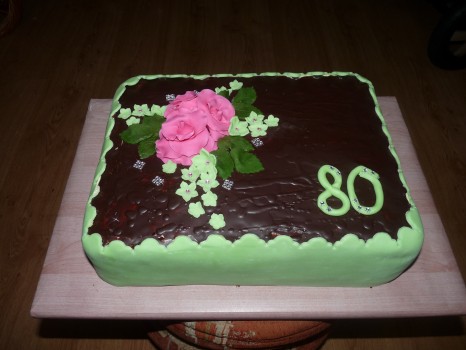 Torta zeleno ružová