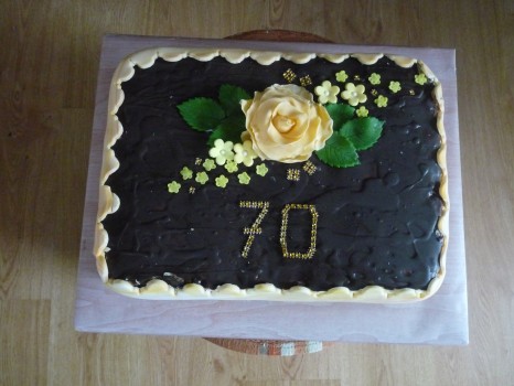 Torta s ružou