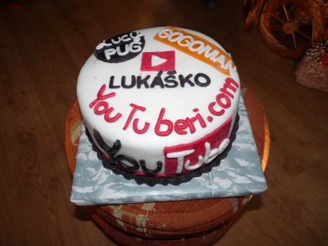 Torta Youtube