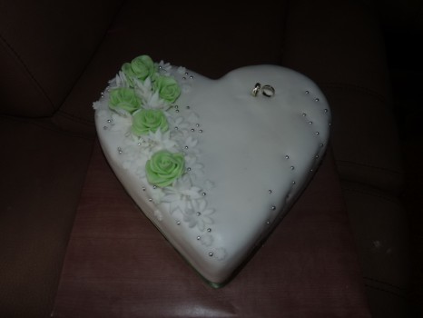 Torta na svadbu zelená