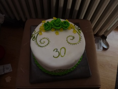 Okrúhla torta zeleno žltá