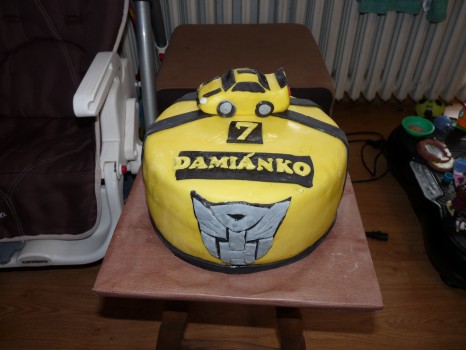 Torta transformeri